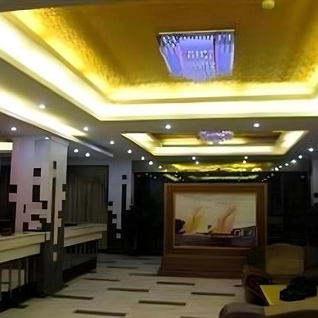 גואנגג'ואו Airport Liwan Hotel מראה חיצוני תמונה