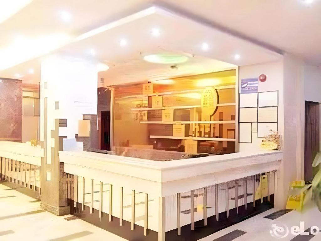 גואנגג'ואו Airport Liwan Hotel מראה חיצוני תמונה