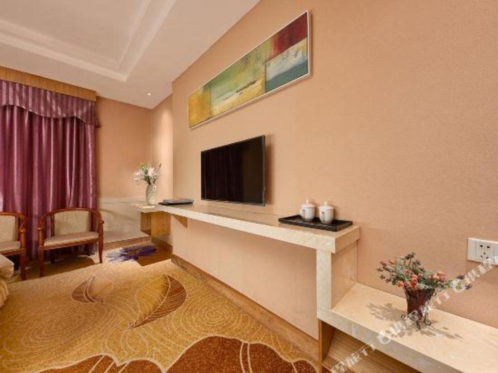 גואנגג'ואו Airport Liwan Hotel מראה חיצוני תמונה