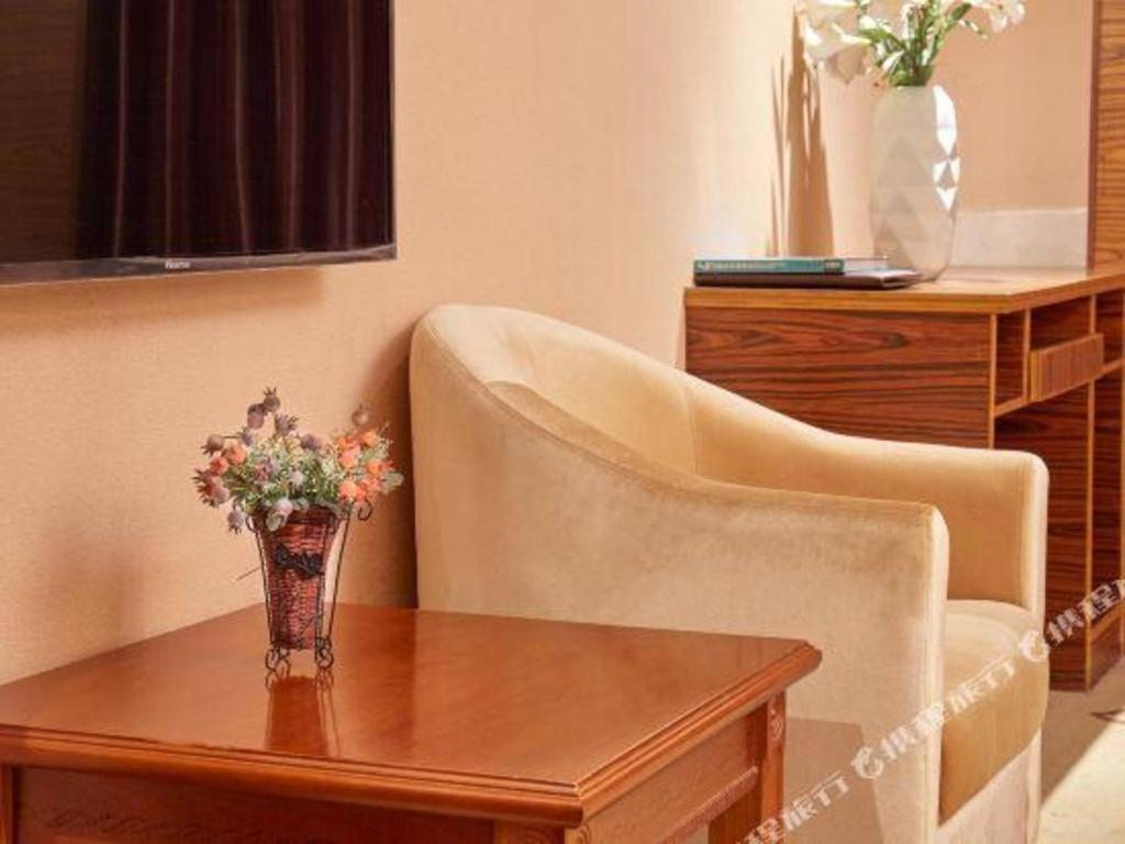 גואנגג'ואו Airport Liwan Hotel מראה חיצוני תמונה