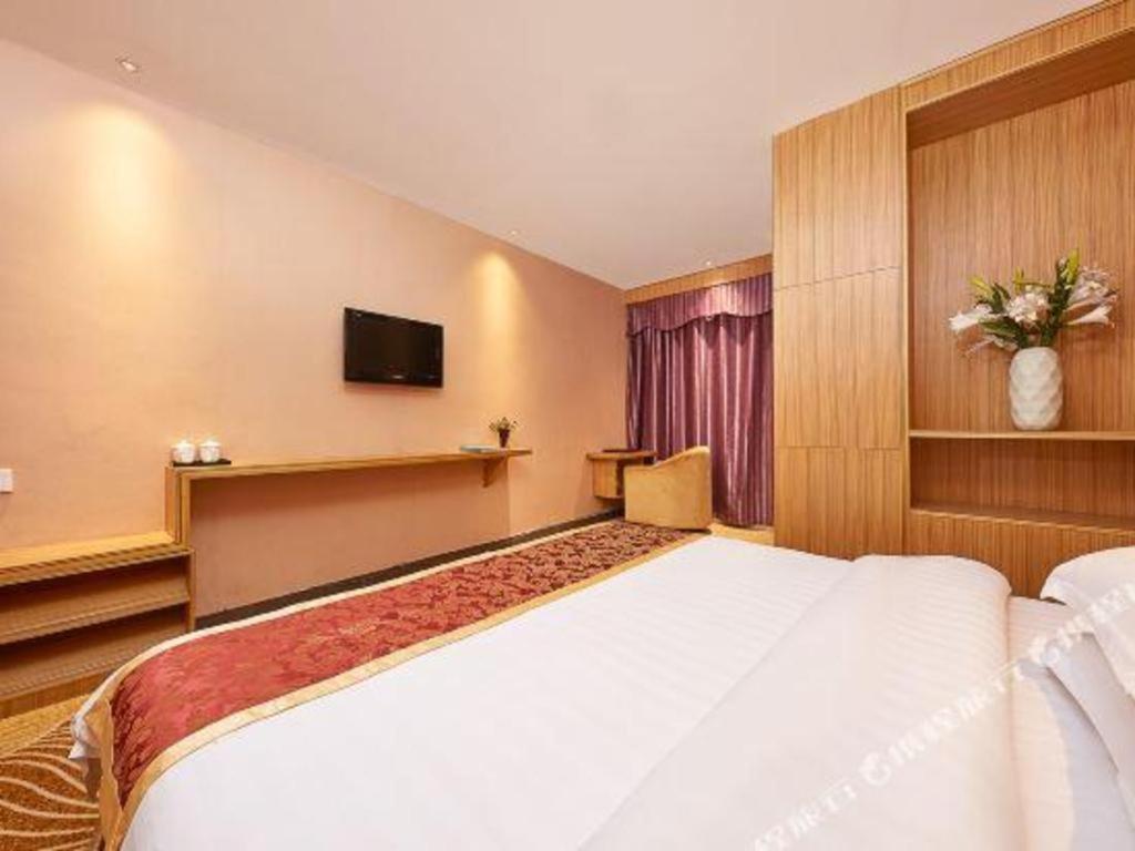 גואנגג'ואו Airport Liwan Hotel מראה חיצוני תמונה
