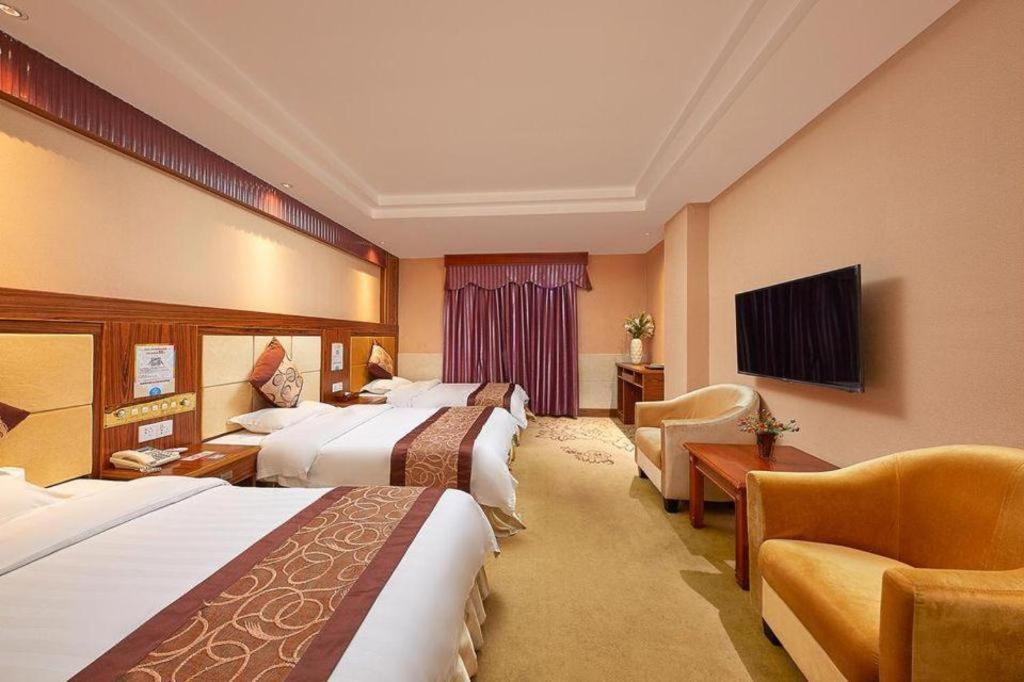 גואנגג'ואו Airport Liwan Hotel מראה חיצוני תמונה