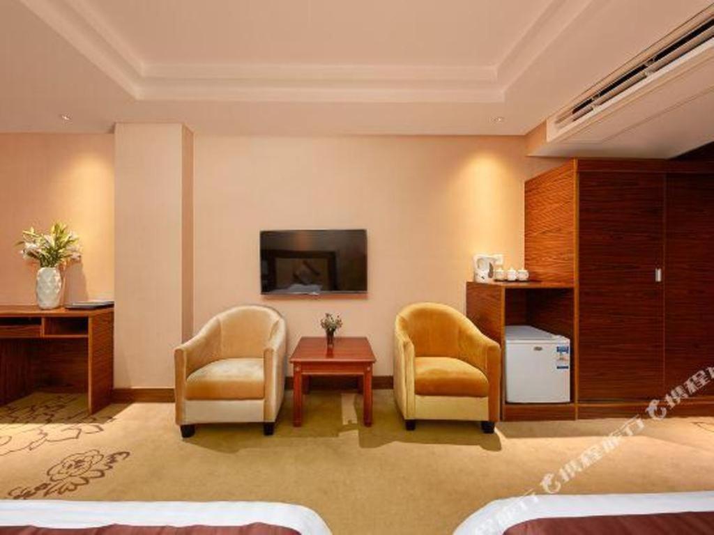גואנגג'ואו Airport Liwan Hotel מראה חיצוני תמונה