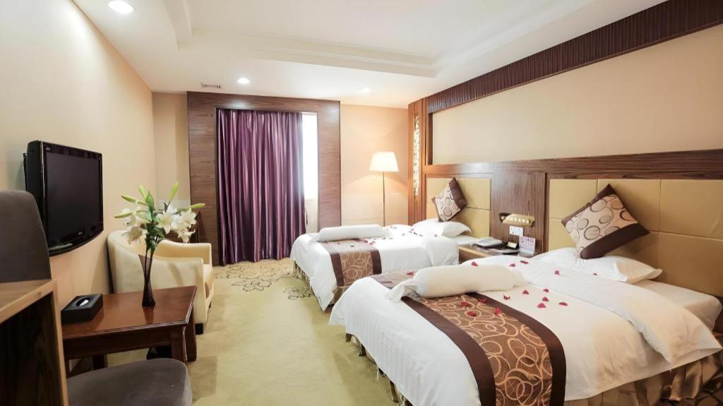 גואנגג'ואו Airport Liwan Hotel מראה חיצוני תמונה