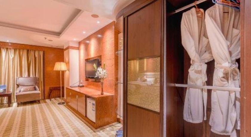 גואנגג'ואו Airport Liwan Hotel מראה חיצוני תמונה