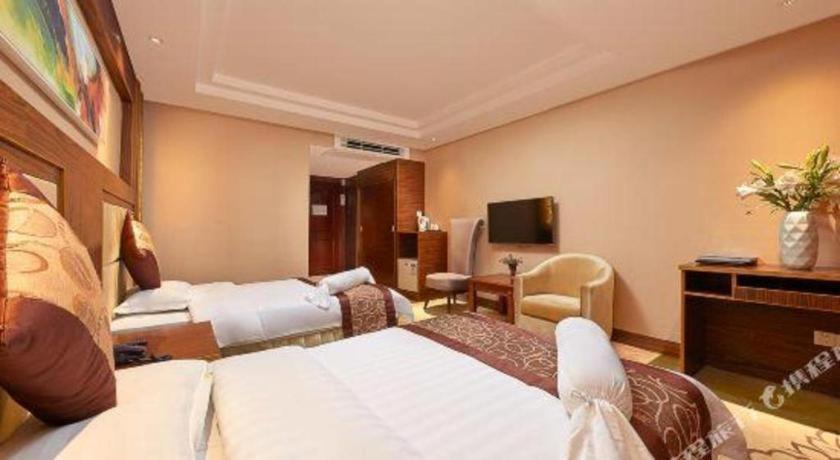 גואנגג'ואו Airport Liwan Hotel מראה חיצוני תמונה